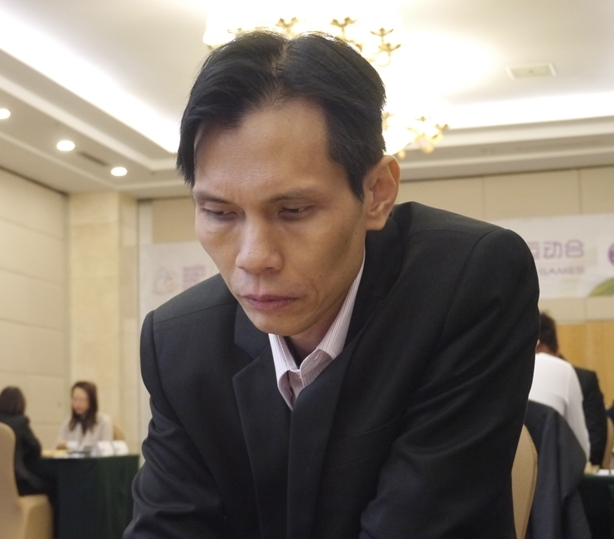 Khai Nguyen 肖像